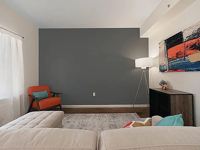 University Park Apartments — Photo 4
