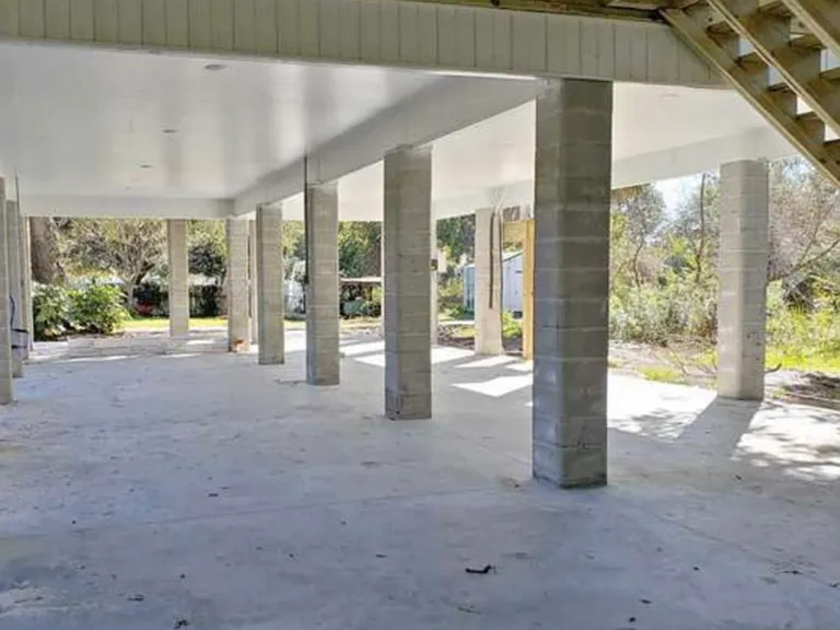 406 Caverly Ln — Photo 11
