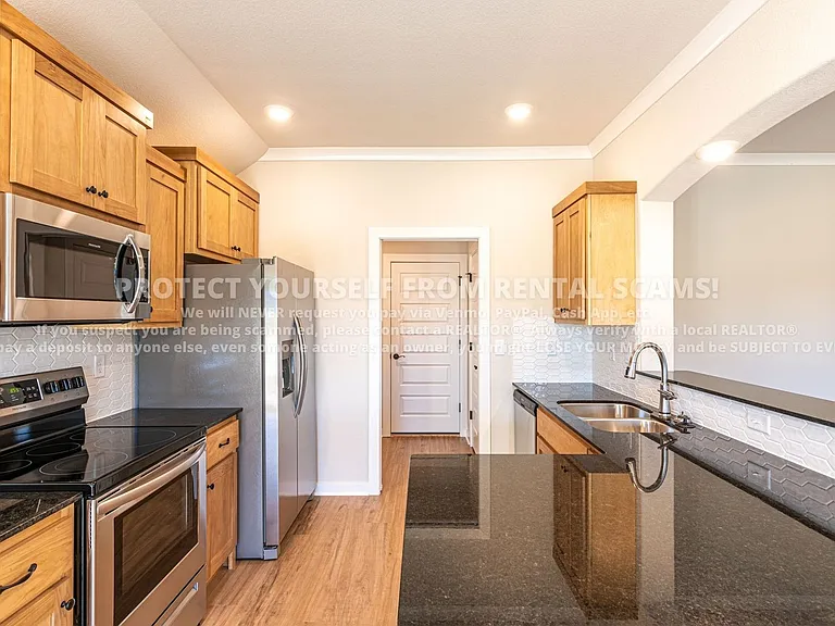 4491 W Newton Ave — Photo 6
