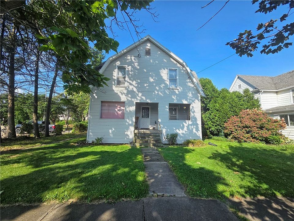 1st image of 227 Lynwood Ave