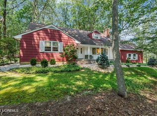 20 Squire Ter, Colts Neck, NJ 07722
