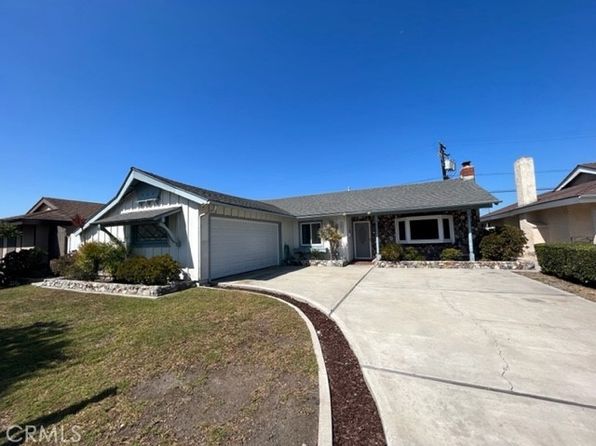 16211 Fantasia Ln