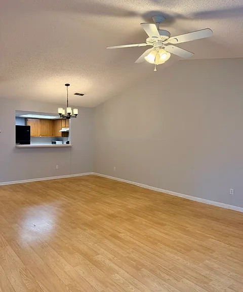 5627 Greatpine Ln N — Photo 7