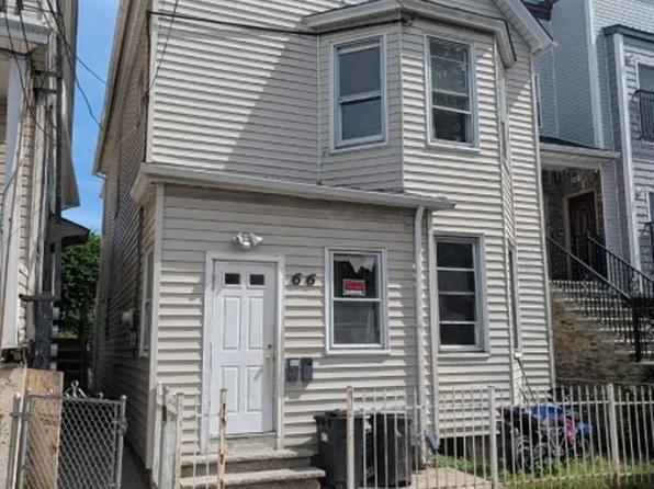 66 Erie St, Elizabeth City, NJ 07206