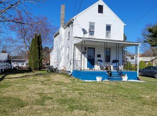 544 W 8th St, Waynesboro, PA 17268