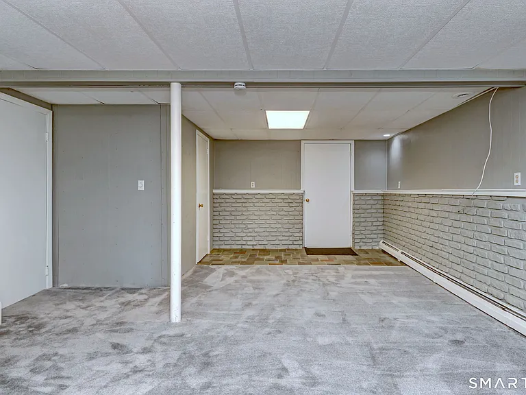 68 Pond Hill Rd — Photo 34