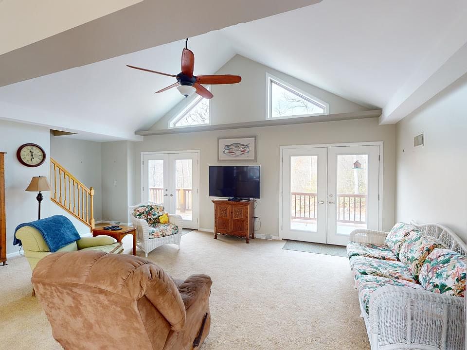 1608 Boulder Dr, Mathias, WV 26812 Zillow