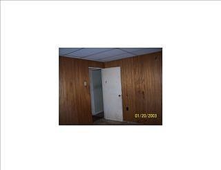 2nd image of 136 Donora Rd