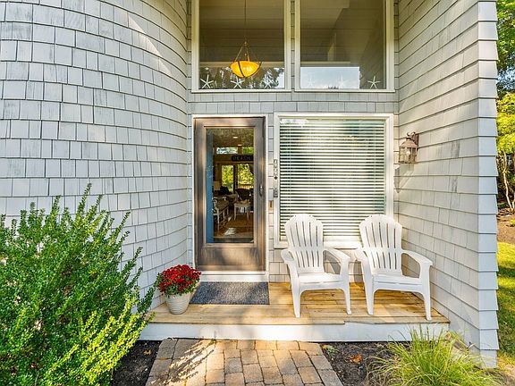 3rd image of 44 Summersea Rd #17