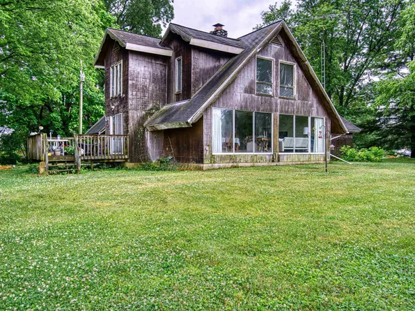 7200 Pelt St, Wadesville, IN 47638