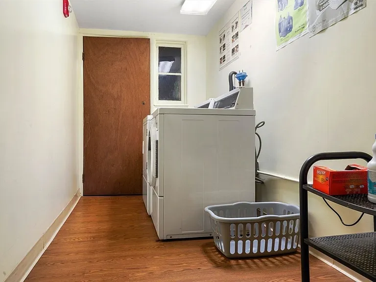 228 Commonwealth Ave #7 — Photo 21
