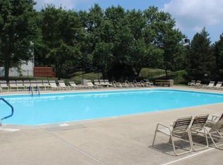 204 Glenkirk Dr, Blacklick, OH 43004