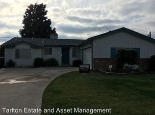 2444 De Witt Ave, Clovis, CA 93612