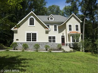 10830 Olm Dr, Fairfax Station, VA 22039