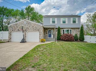 551 Greenwood Dr, Hammonton, NJ 08037