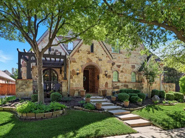 9040 Charles St, Argyle, TX 76226