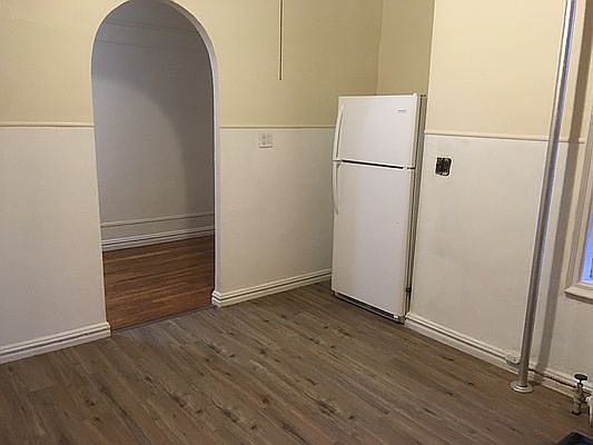 3rd image of 4210 Digney Ave APT 1A