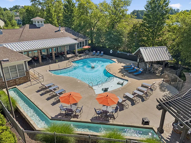 Fountains at Meadow Wood — Photo 27