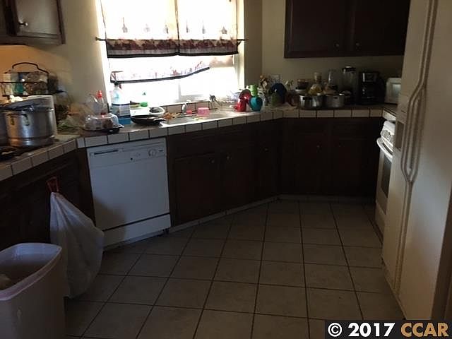 1st image of 774 Wedgewood Dr
