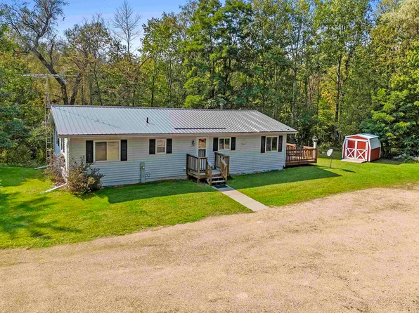 W10850 W Town Hall Rd, Gresham, WI 54128