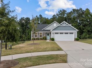 611 Holly Grove Ct NW, Concord, NC 28027