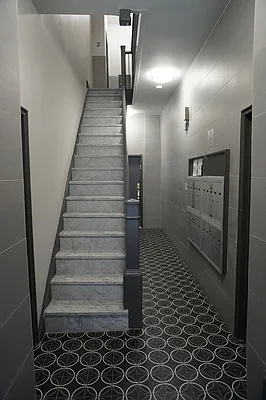 Rented by Corcoran | media 19