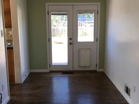 Dining room with French door