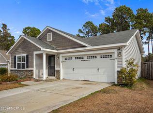 119 Oyster Landing Dr, Sneads Ferry, NC 28460