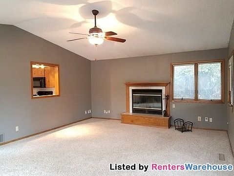 5th image of 2077 Idaho Ave E