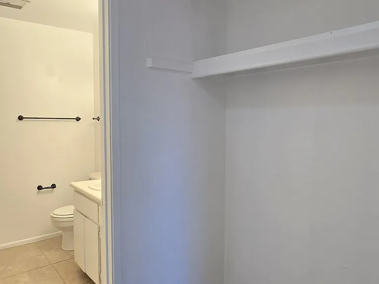 4917 N 73rd St #1-17 — Photo 25