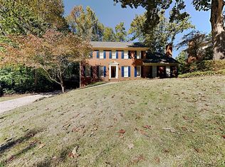 5151 Brockinton Ct SW, Lilburn, GA 30047