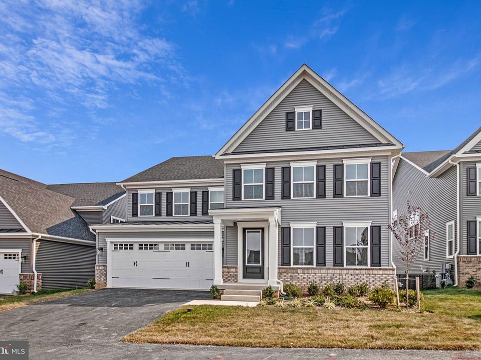 1st image of 1423 Cranesbill Ln