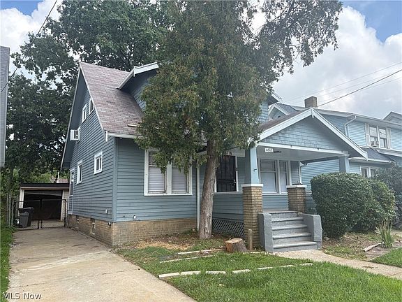 2nd image of 11803 Rutland Ave