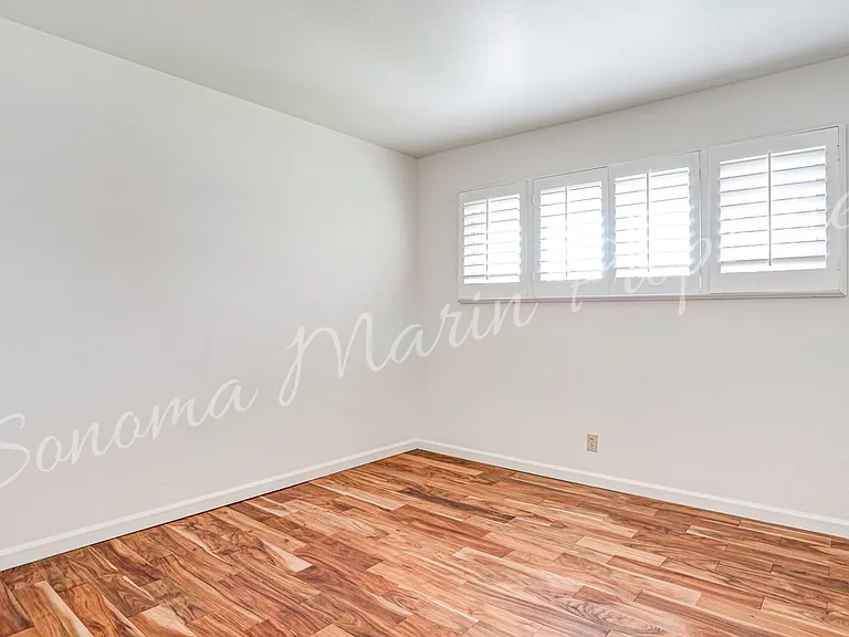 269 Karen Way — Photo 13