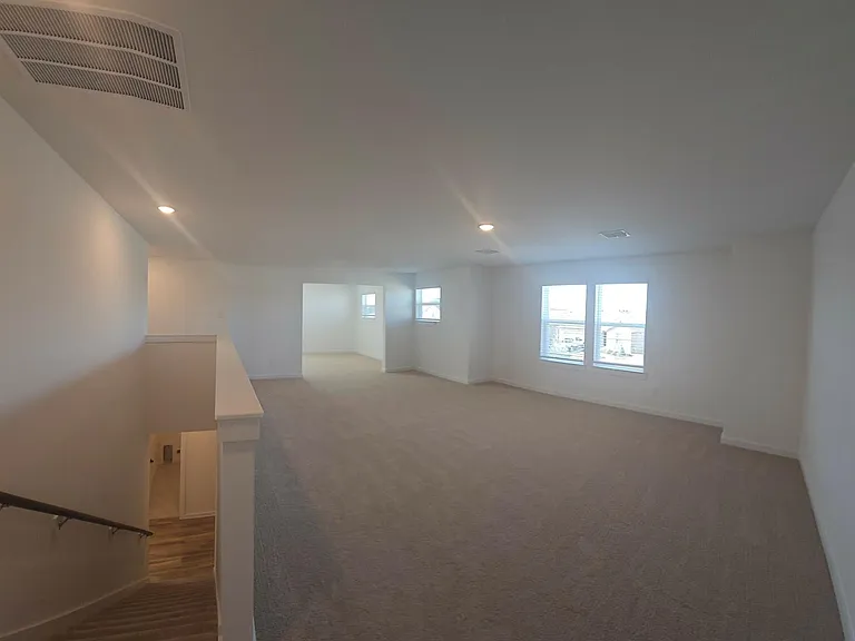 8423 Bay Ridge Cir — Photo 25