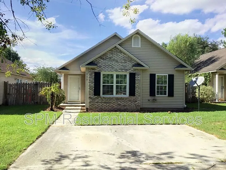 733 Grathwol Dr — Photo 2