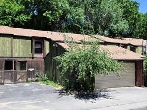 1st image of 5461 Willow Ln