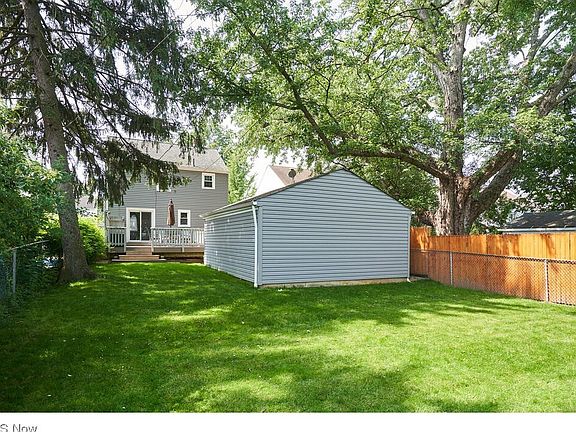 2nd image of 217 Hayes Ave