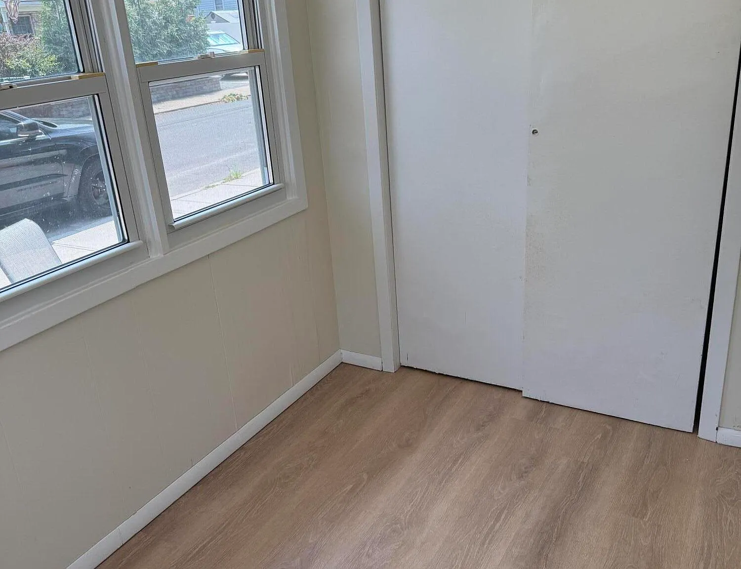 1 bed, 1.0 bath, 1920 sqft, $1,800 — Photo 2