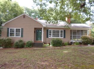 2224 Country Club Rd, Spartanburg, SC 29302