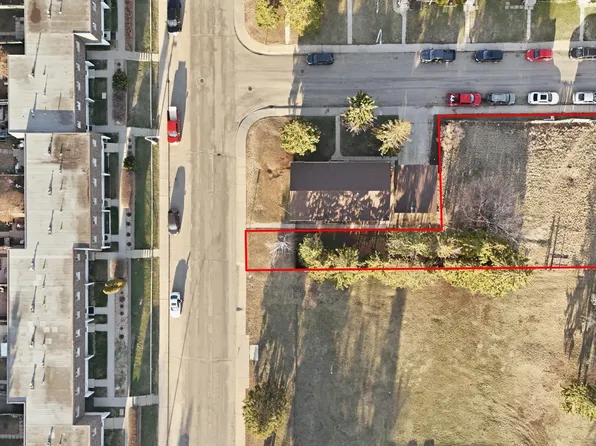 13908 64th St NW, Edmonton, AB T5A 1R9