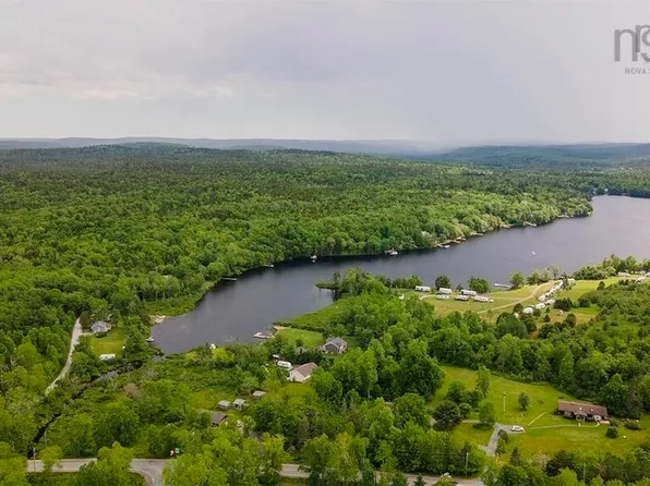 LOT 11 Lily Lake Rd, East Hants, NS B0N 1Z0