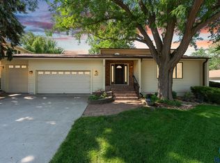 401 E Aspen Dr, Sioux Falls, SD 57105