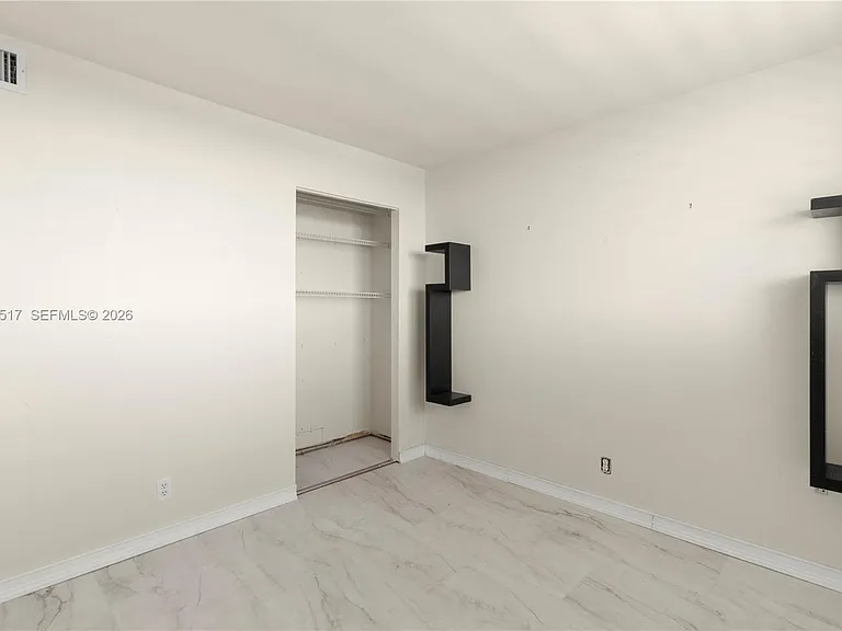 3703 NE 166th St #904 — Photo 30