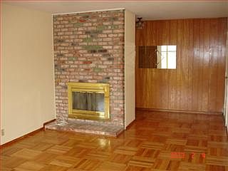 3rd image of 39 Santa Ana Ave