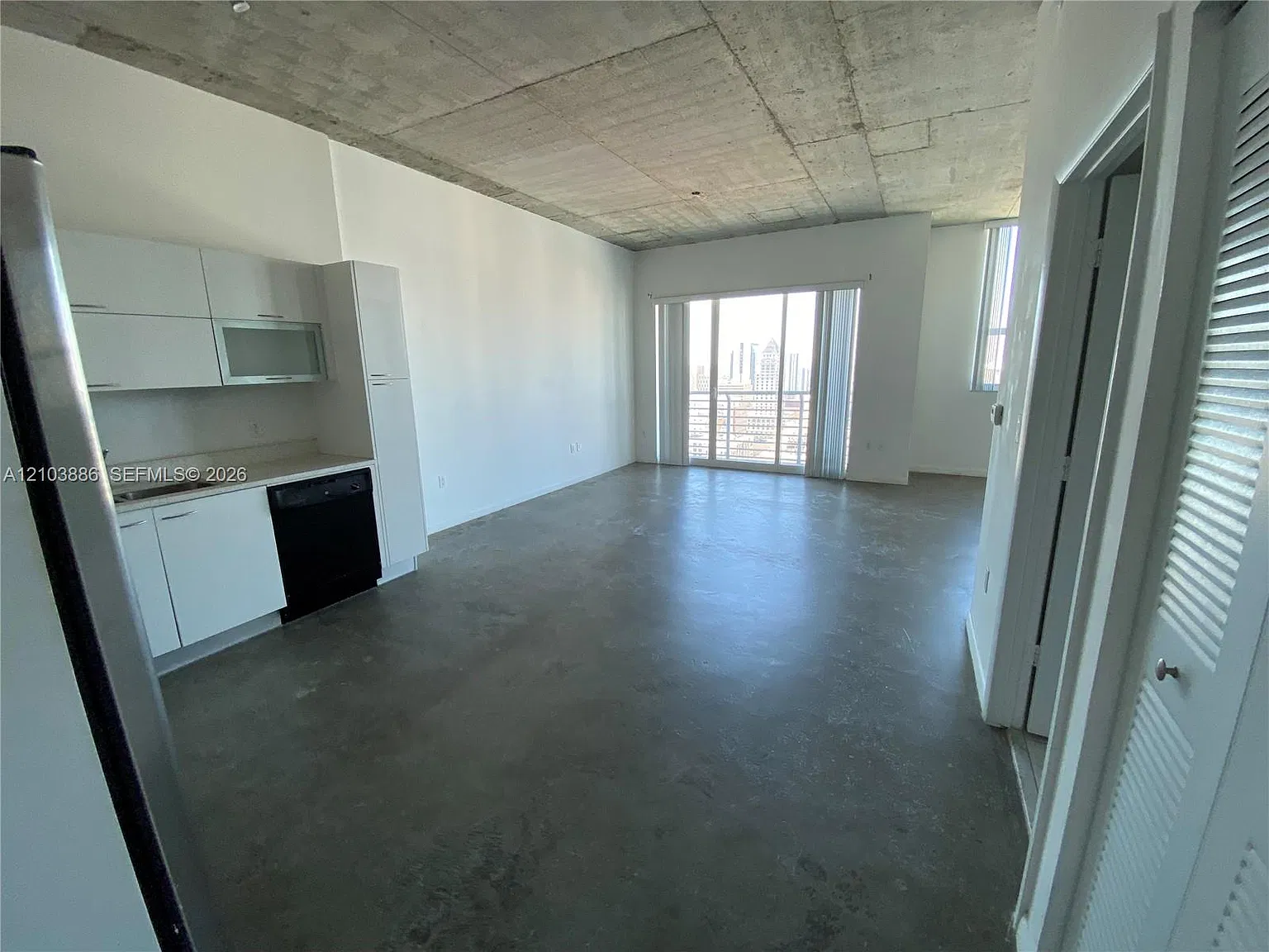 The Loft Downtown Ii Cond — Photo 4