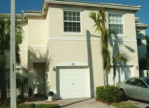 692 NW 170th Ter #692