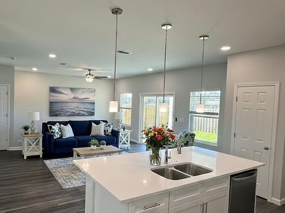 4th image of 1224 JEWELSTONE Lane