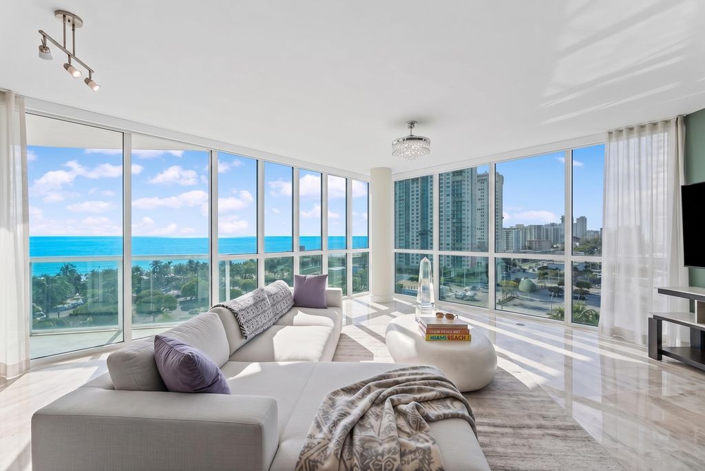 1 N Ocean Boulevard #806, photo 4