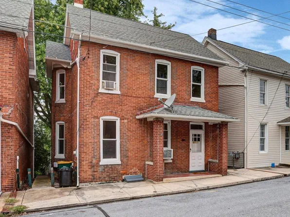 122 Harrison Ave, Waynesboro, PA 17268